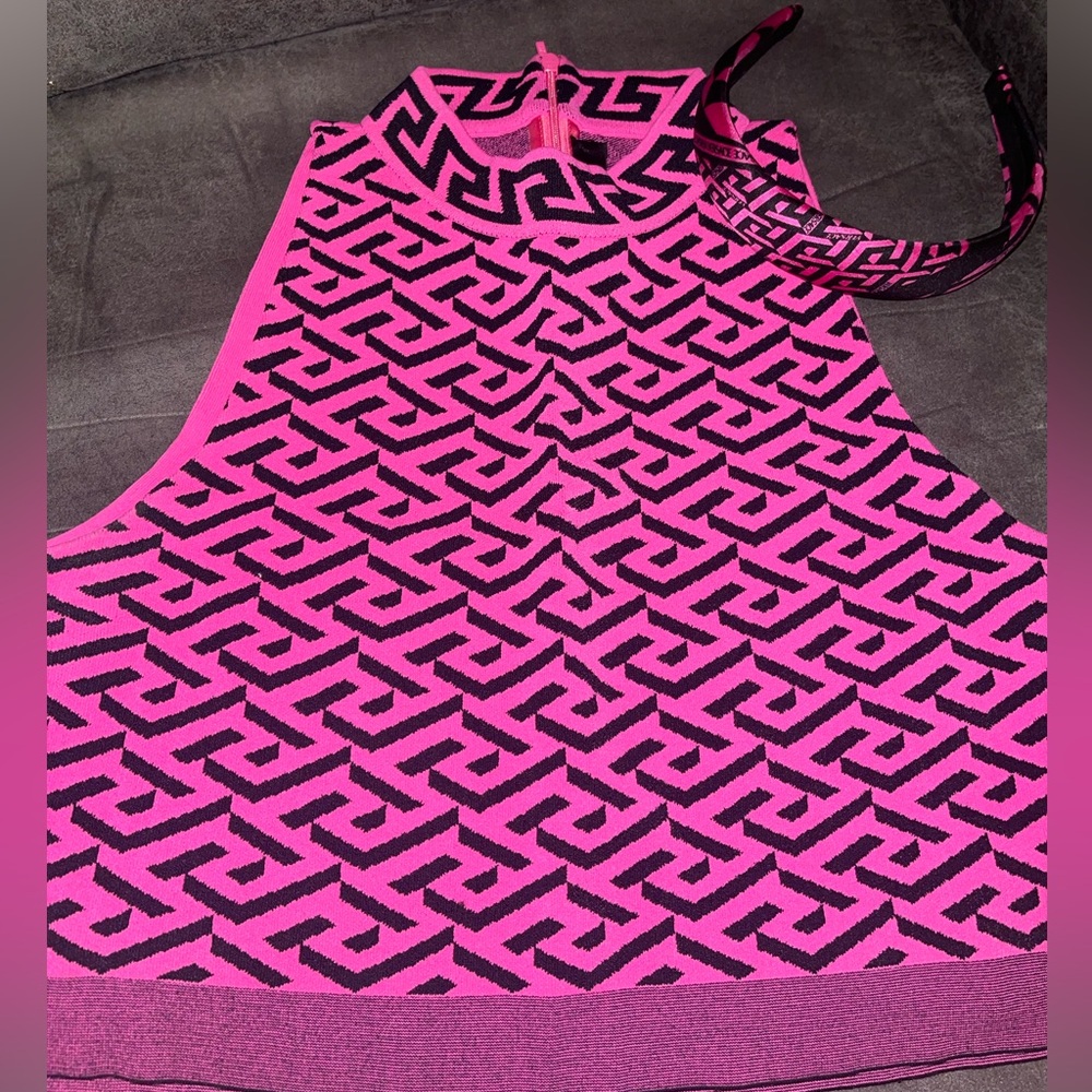Versace set Sleeves crop top and Versace headband